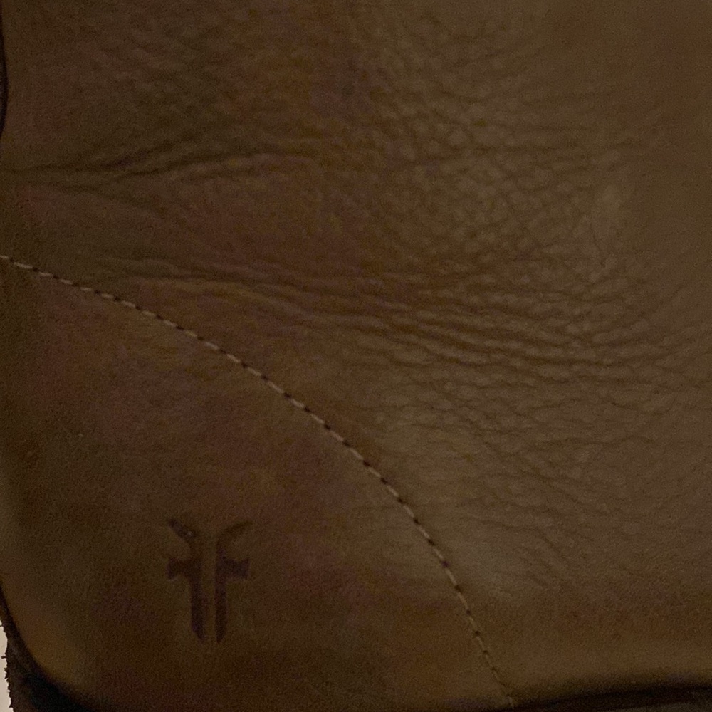 Frye tie up ankle bootie size 6.5 - Picture 6 of 6